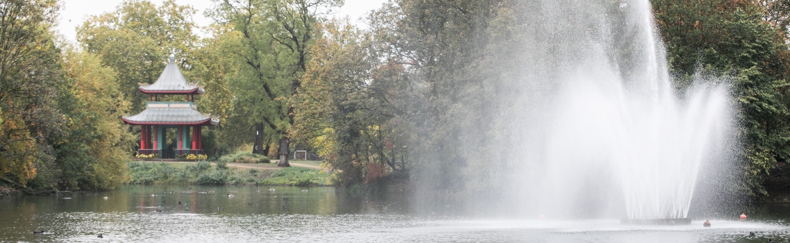 Victoria Park West boating lake with fountain and Chinese Pagoda 