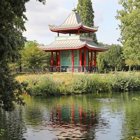 Chinese Pagoda in Victoria Park