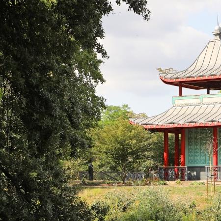 Chinese Pagoda in Victoria Park